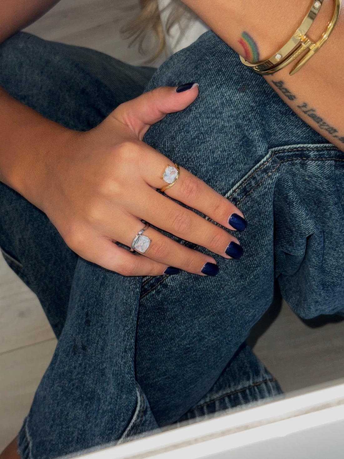 Anello Quadrotto