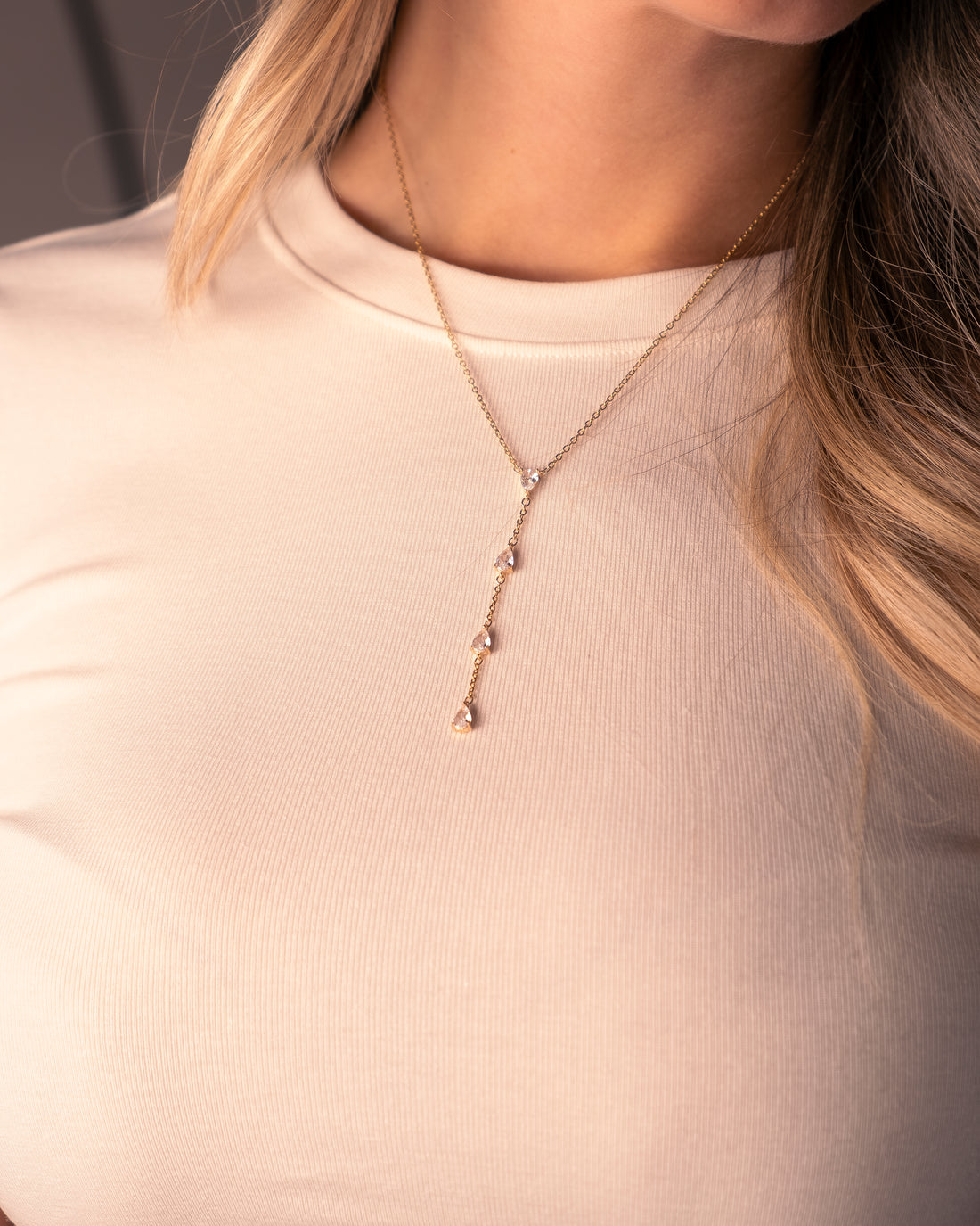 Collana Pietra line