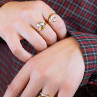 Anello Quadrotto